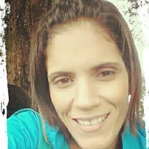 Meet your Posher, Monica valentina